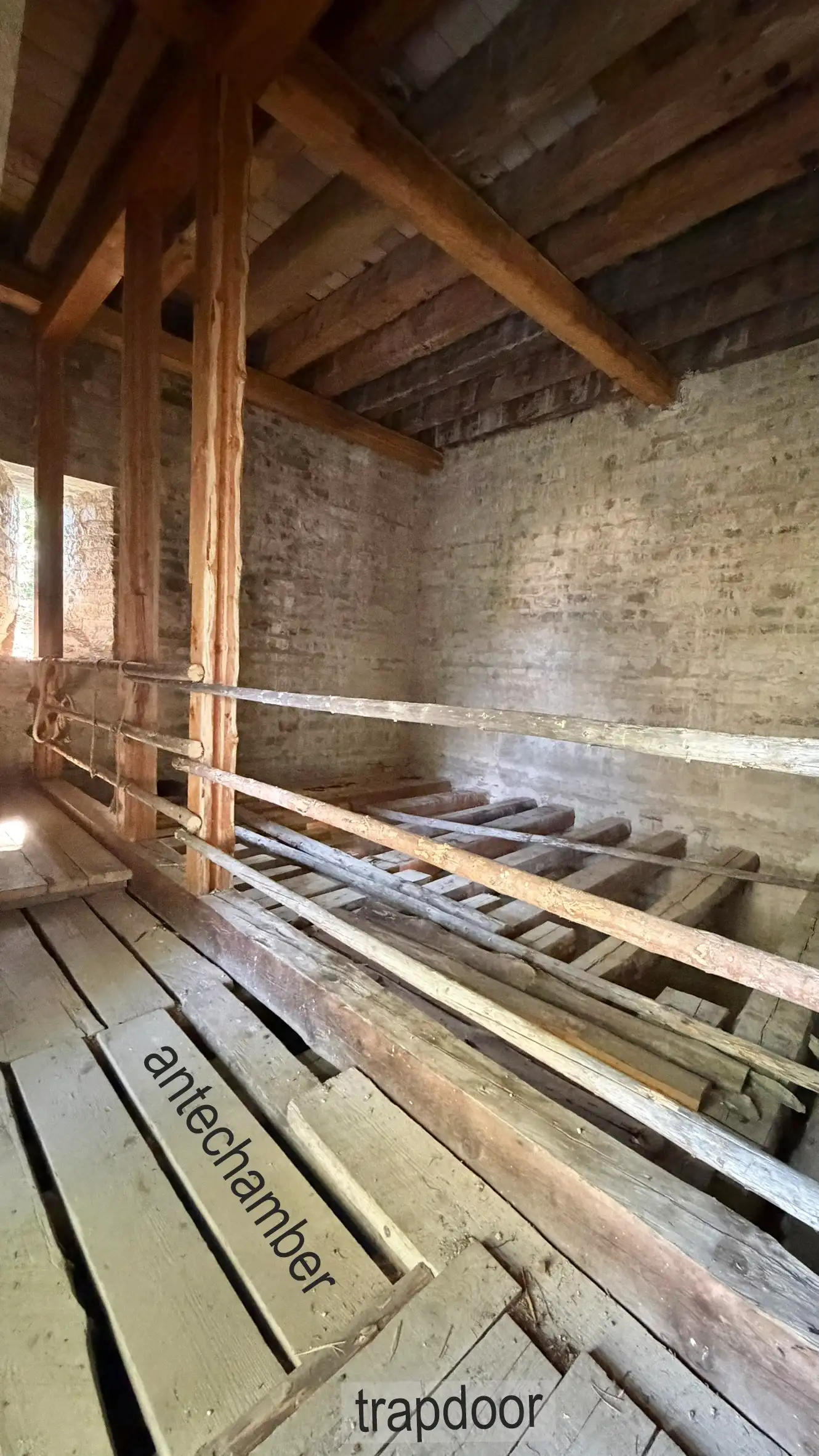 This image shows the two vertical door posts.