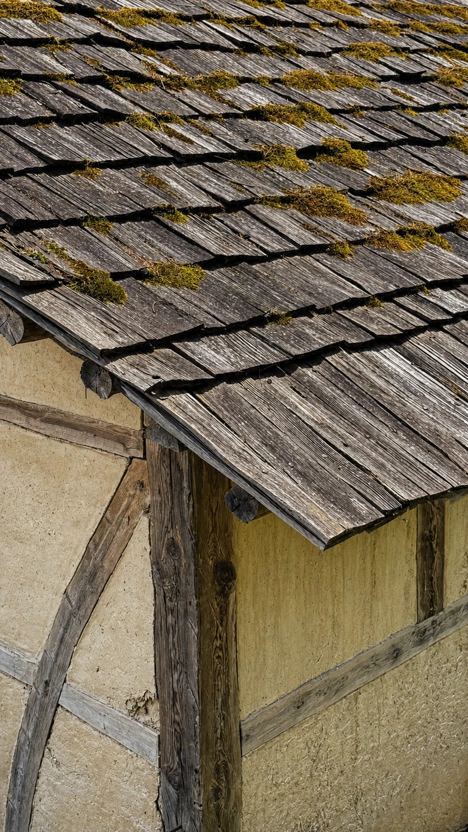 The projecting eaves direct rainwater away from the walls below.