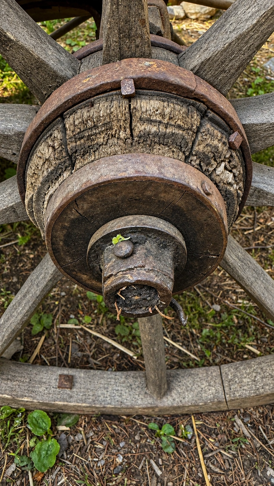 Spoked wheels and iron-reinforced hubs withstand the demands of daily construction work.